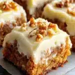 barras de pastel de zanahoria decadentes con glase 2025 10 05 183610 150x150 1