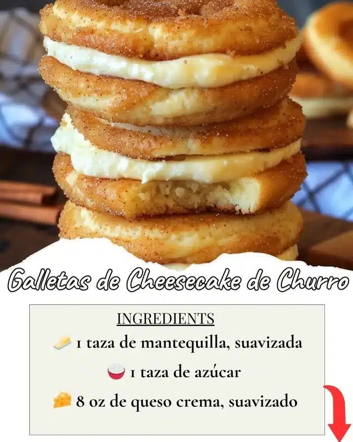 Deliciosas galletas de cheesecake de churro recién horneadas