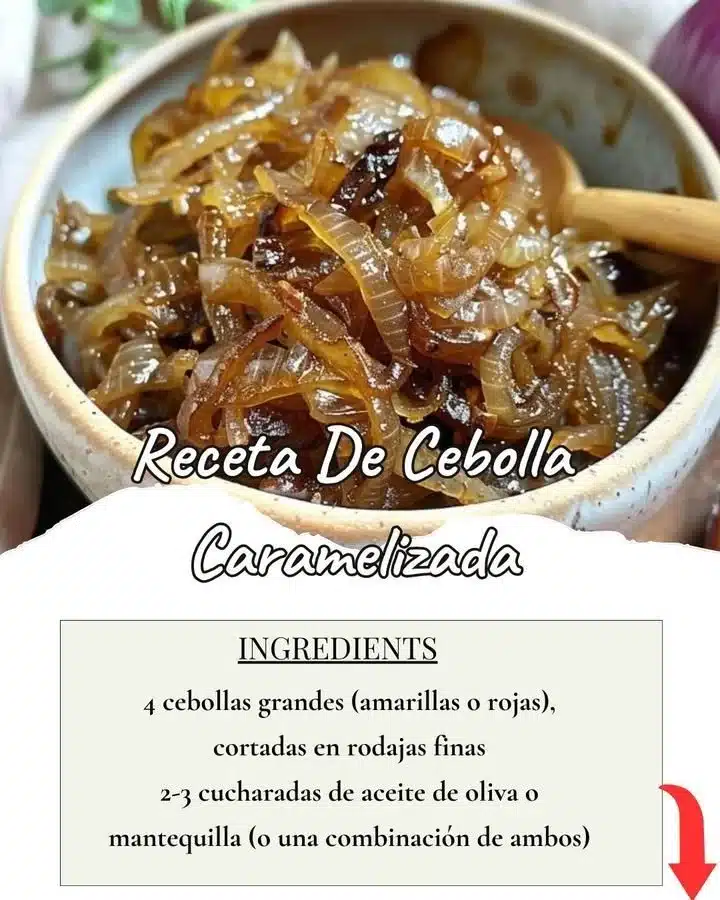 Cebolla caramelizada dorada en una sartén